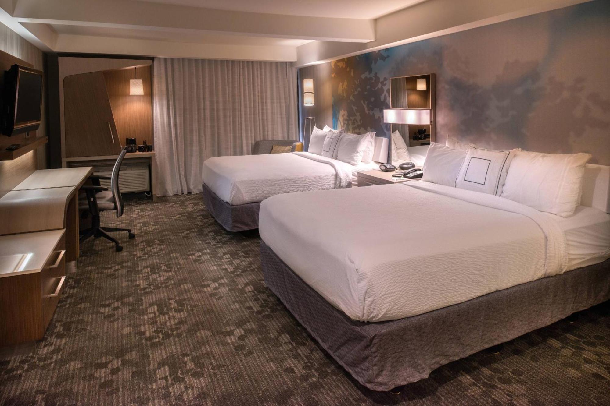 คอร์ตยาร์ด อ็อกซ์นาร์ด Hotel ภายนอก รูปภาพ