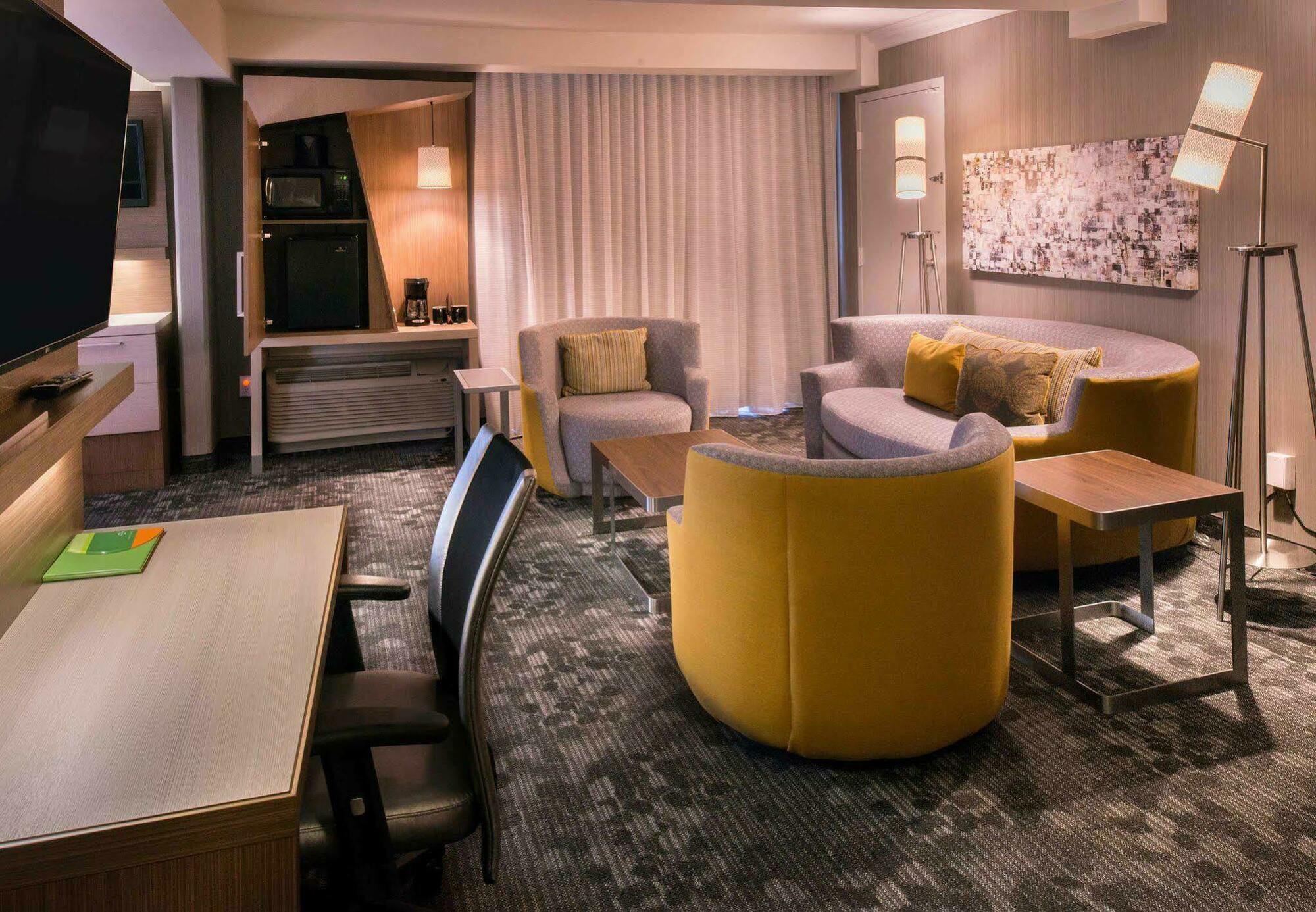 คอร์ตยาร์ด อ็อกซ์นาร์ด Hotel ภายนอก รูปภาพ